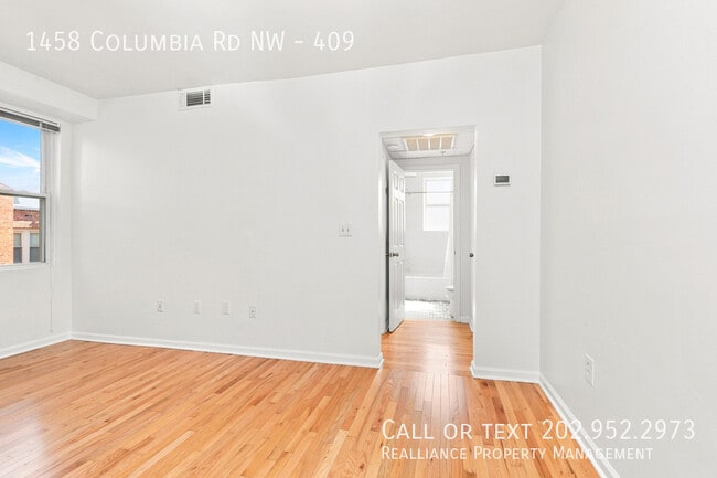 Building Photo - 1458 Columbia Rd NW