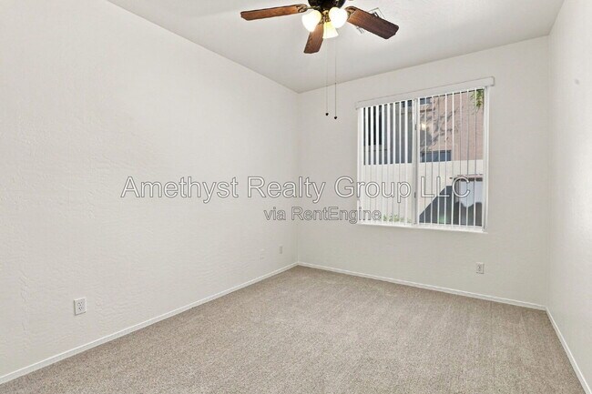 Building Photo - 7027 W Potter Dr