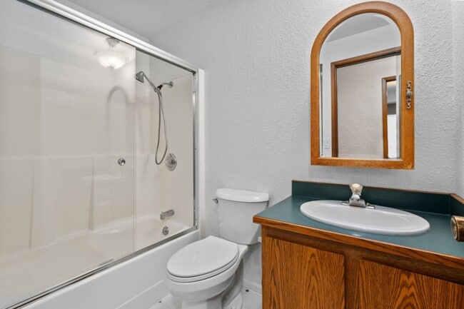 Building Photo - 3Bd/2Ba Seattle House