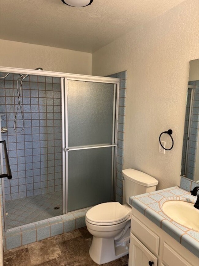 Building Photo - Remodeled home with a view