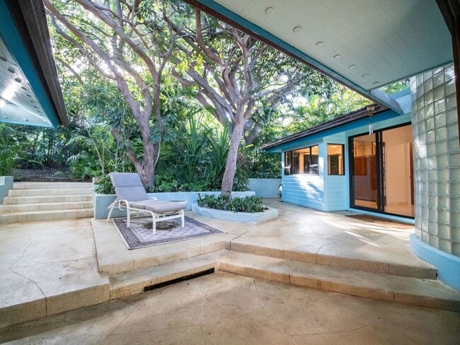 Building Photo - Beautiful Furnished, 2 Bed, 3 Bath, Gated Wailea Kai Home with Saltwater Pool and OceanView