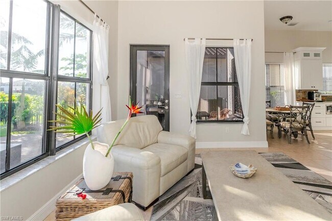 Building Photo - 5104 Salerno St