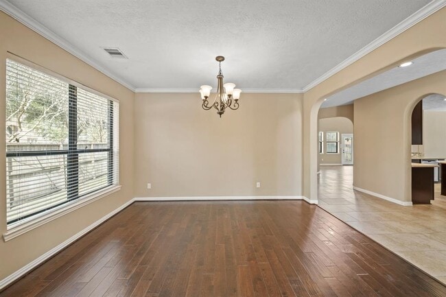 Building Photo - 6503 Loralie Ln