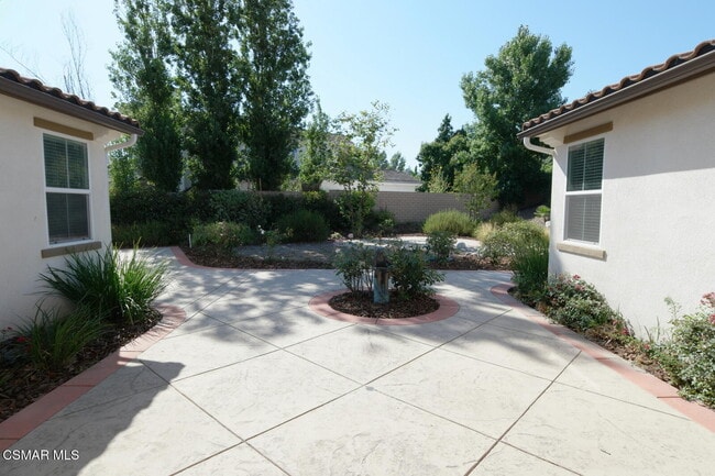 Building Photo - 2816 Bella Ct