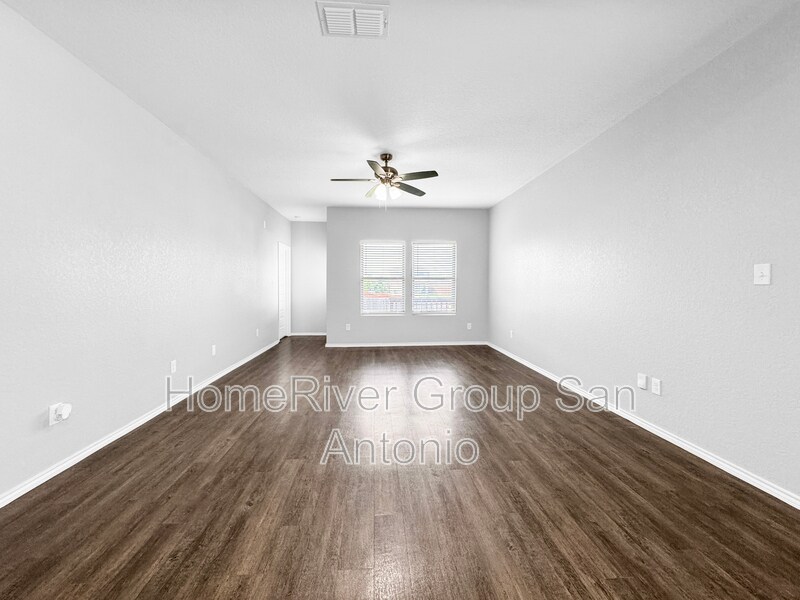 Building Photo - 13541 Lily Ln