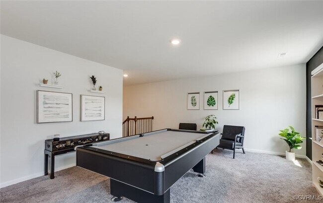 Building Photo - 5649 Rohan Pl