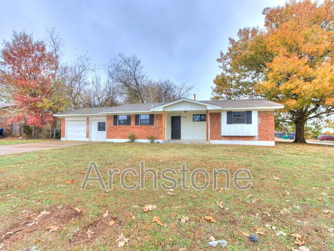 Building Photo - 401 NW 86th St