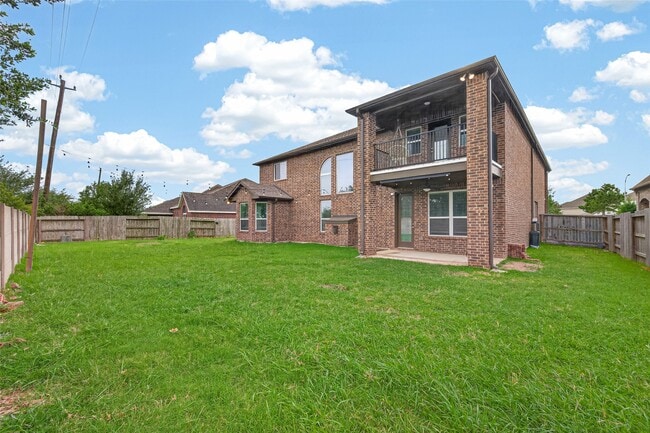 Building Photo - 2011 Creekside Park Dr