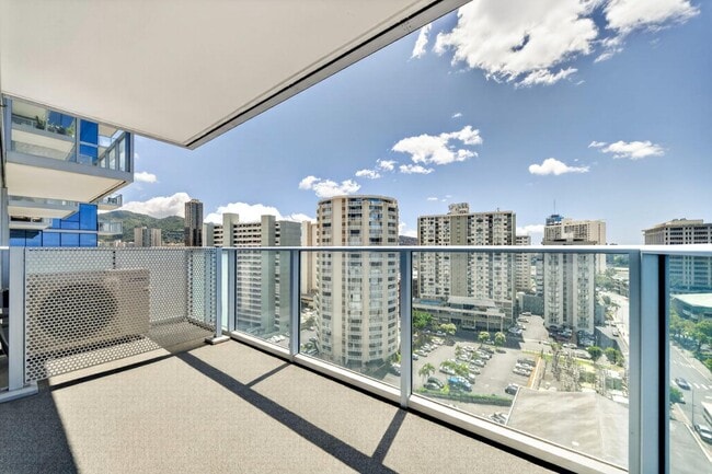 Building Photo - 629 Ke’eaumoku St