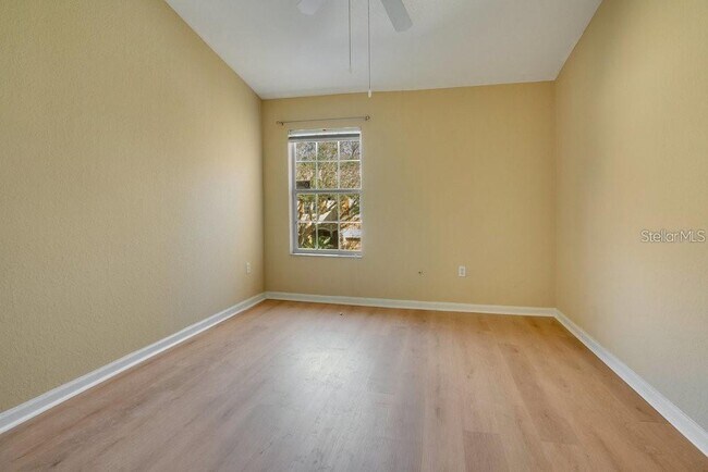 Building Photo - 3393 Shallot Dr