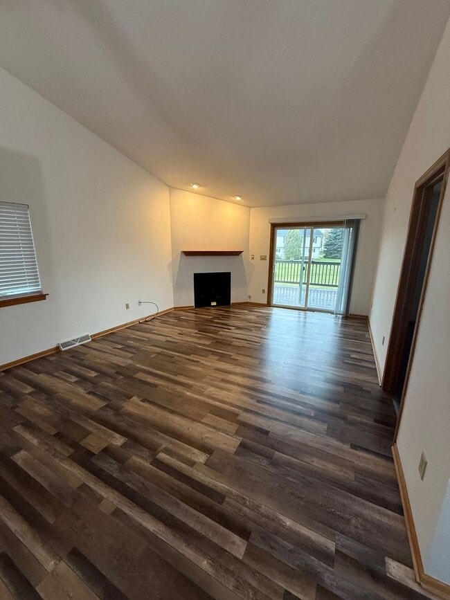 Building Photo - Summeridge Apartments