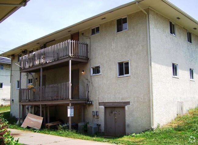 Building Photo - Coves at Columbus on Eaton and Miner Avenue