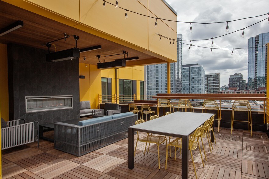 Oro Apartments 1470 NW Overton St Portland OR 97209 Apartment Finder