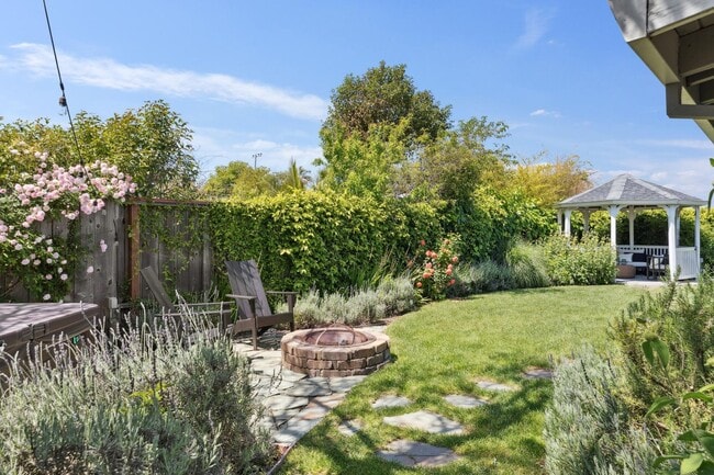 Building Photo - Full Remodeled Single-Level Home in San Rafael