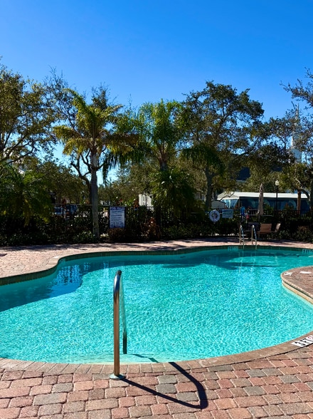 Building Photo - 10280 SW Stephanie Way