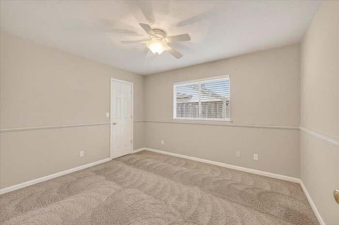 Building Photo - 2375 Fallbrook Ave