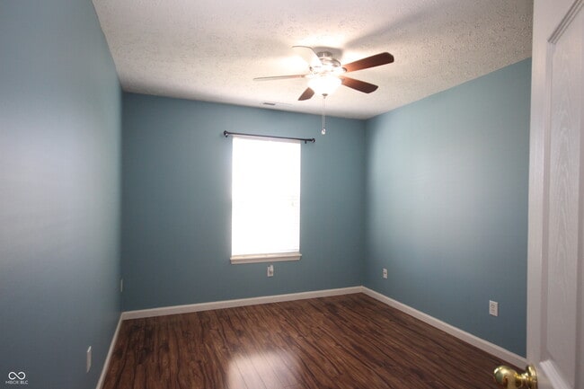 Building Photo - 2306 McGregor Dr
