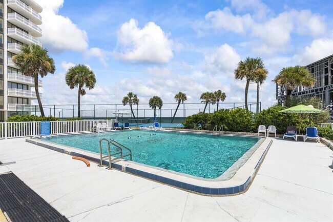 Building Photo - 3580 S Ocean Shore Blvd