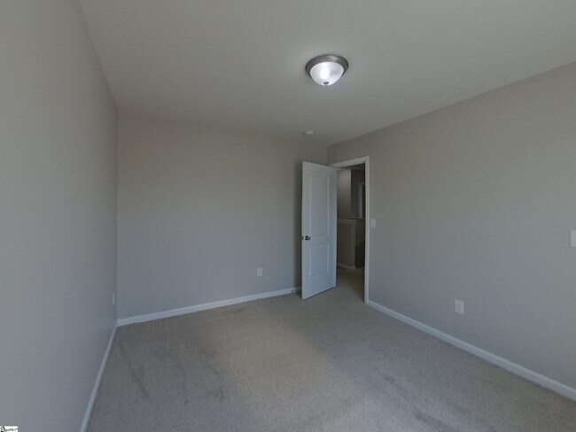 Building Photo - 156 Bennett Dairy Rd