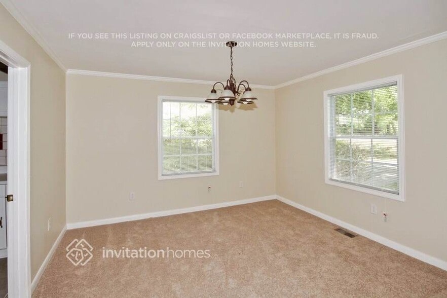 Building Photo - 6323 Temple St