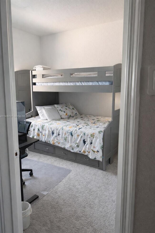 Building Photo - 12929 SW 286th Wy