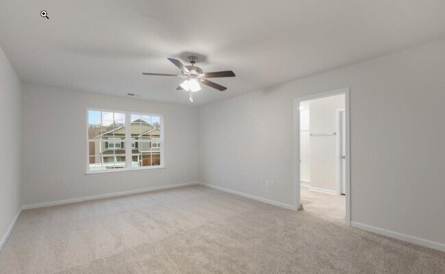 Building Photo - 155 David Hill Dr