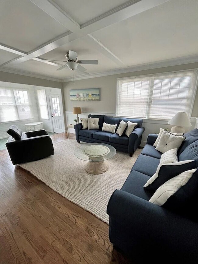 Building Photo - Avalon Bayside Condo - Sleeps 8 - Winter Rental Only