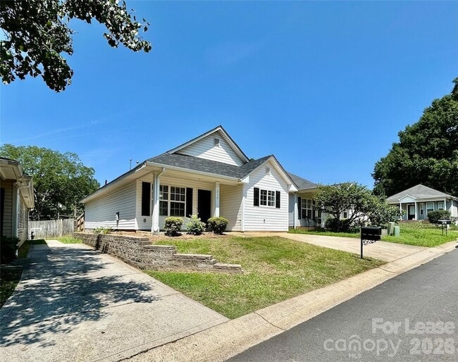 Building Photo - 332 Cassidy Ln