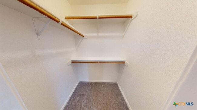 Building Photo - 106 Cedar Ridge Dr