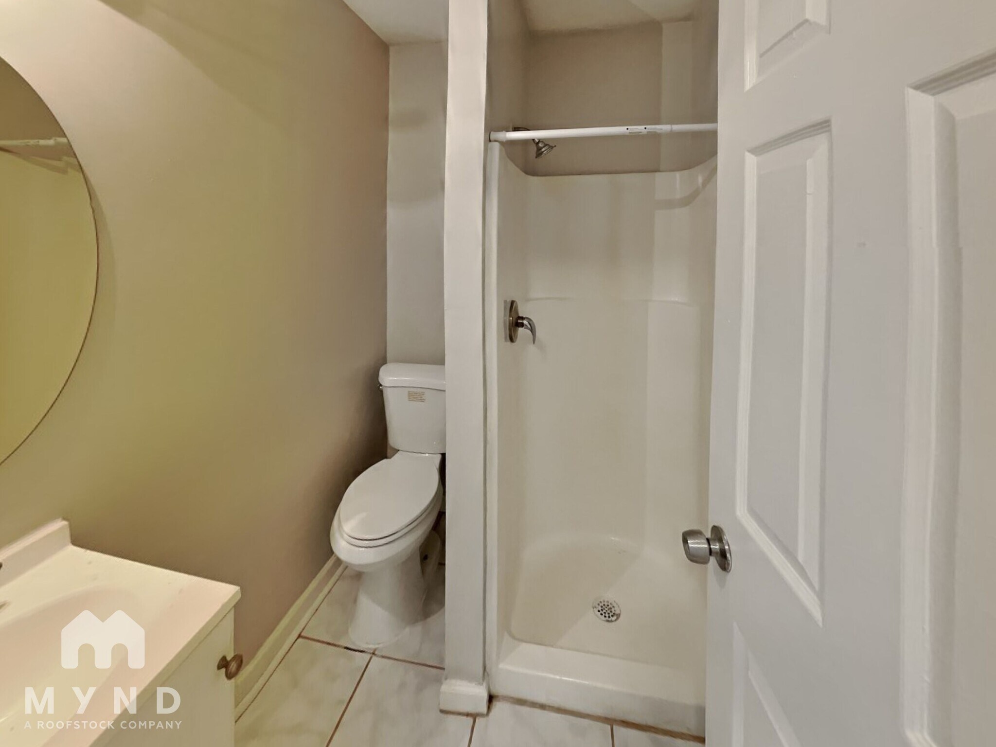 Building Photo - 450 Fairburn Rd NW