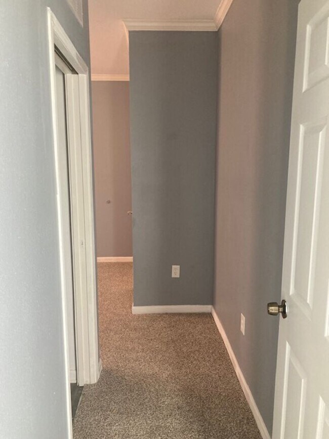 Building Photo - Gulfport 3 Bedroom