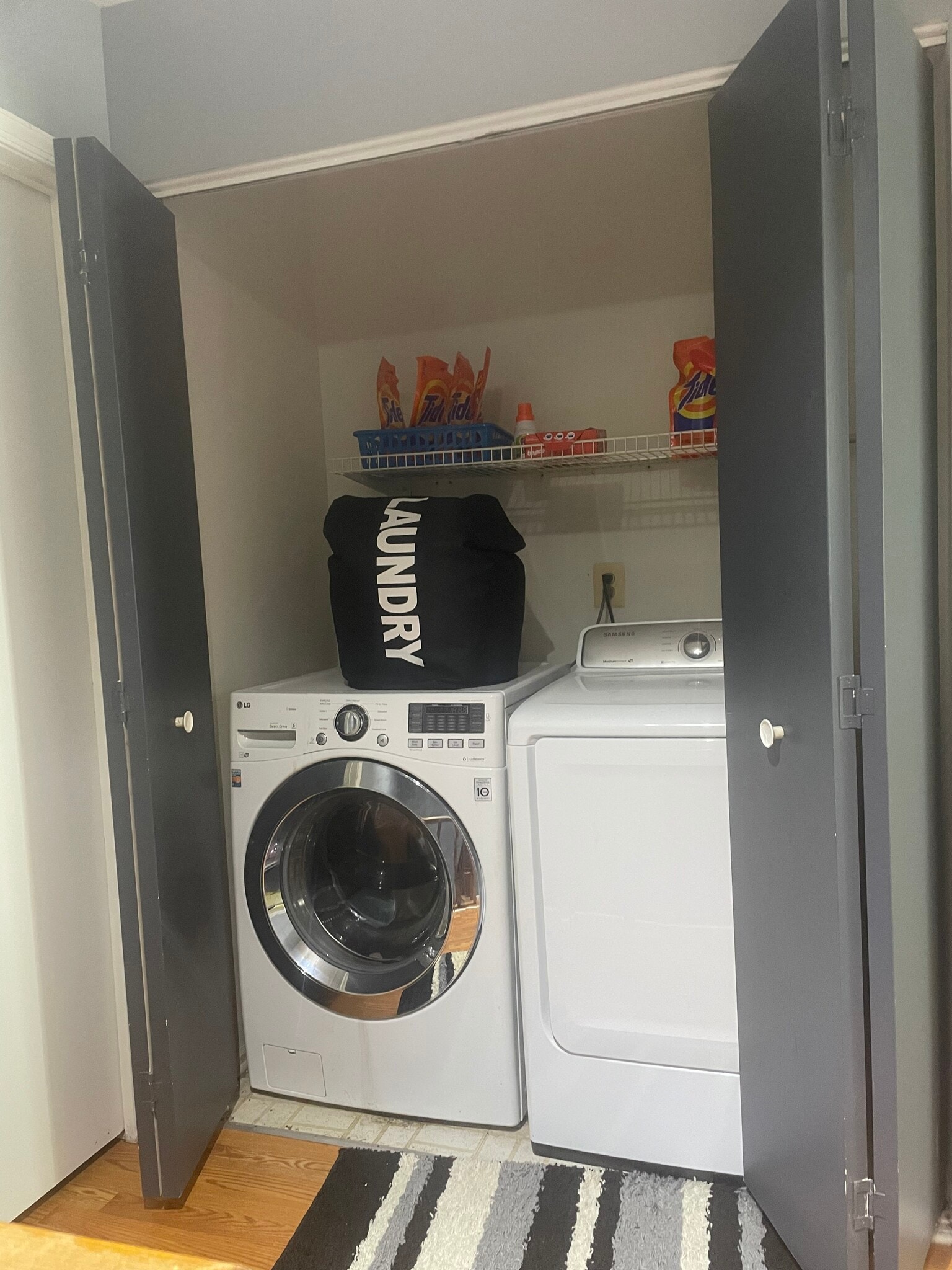 Building Photo - 454 Saint Giles Ct