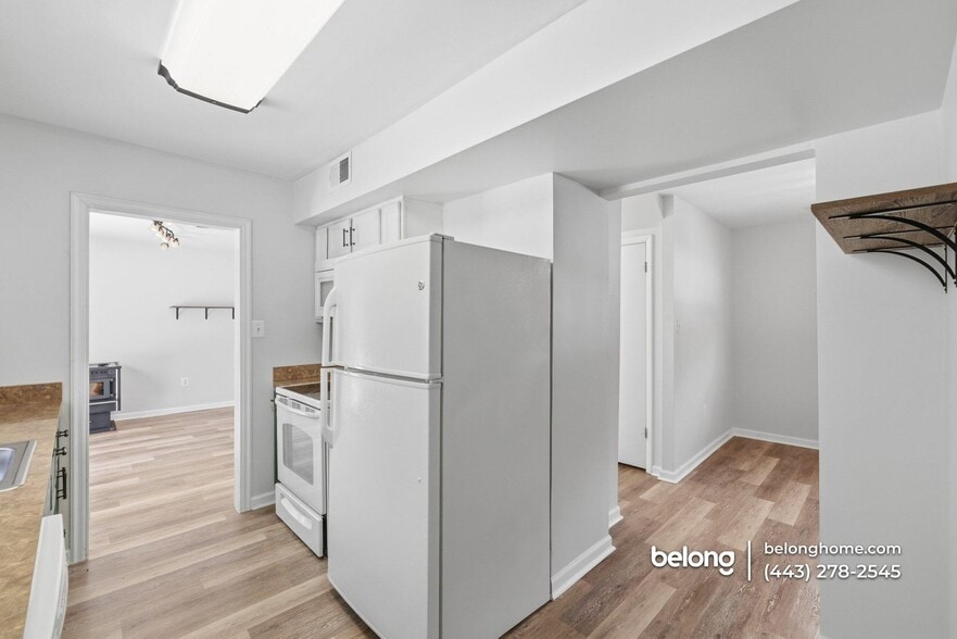 Building Photo - 15390 Matthews Manor Rd