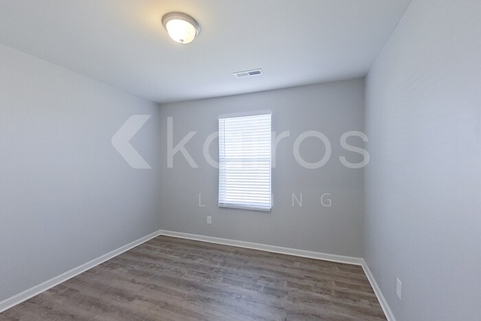 Building Photo - 105 Spencer Dr