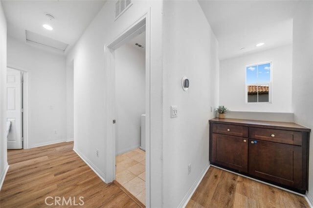 Building Photo - 1406 Girona Dr