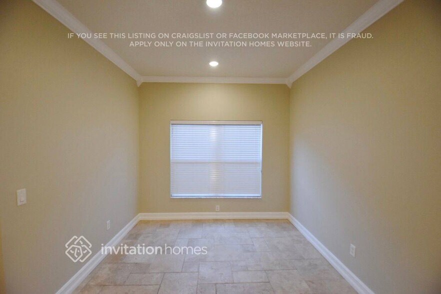 Building Photo - 1410 Emerald Hill Way