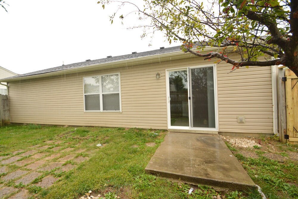 Building Photo - 4071 Dogwood Ct
