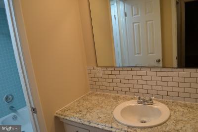 Building Photo - 5353 Columbia Pike