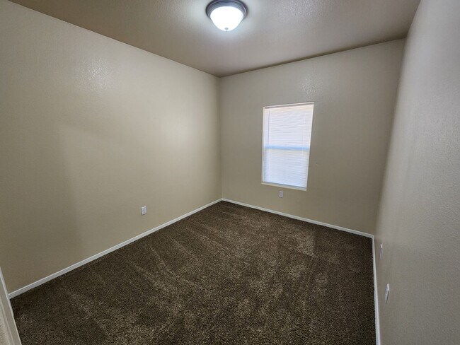 Building Photo - 5026 Kenner Way