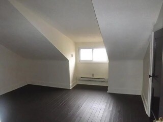 Building Photo - 325 N Murtland St