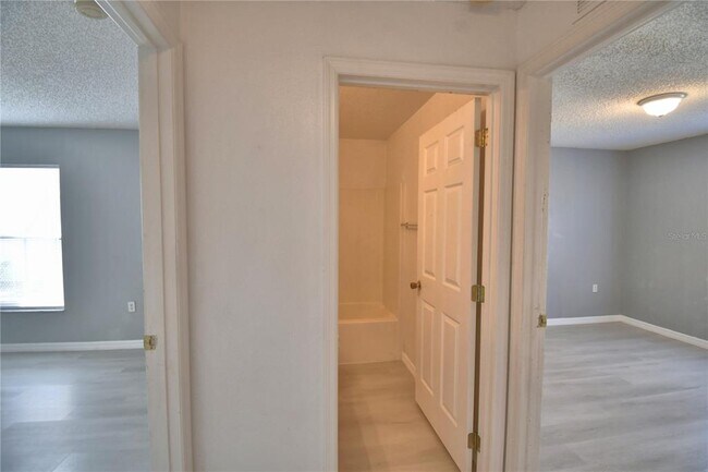 Building Photo - 116 Briarcliff Dr