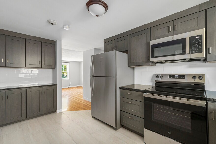 Building Photo - 40 W Wrentham Rd