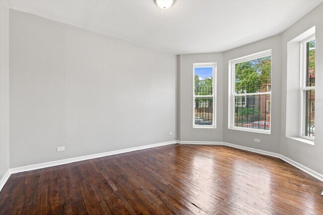 Building Photo - 6401 S Maryland Ave