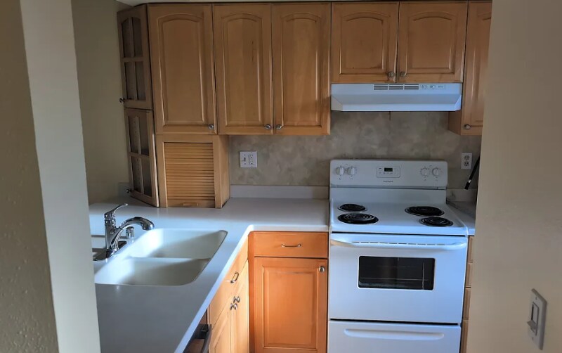 Building Photo - 2201 Romig Pl