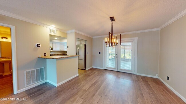 Building Photo - 695 A1A N