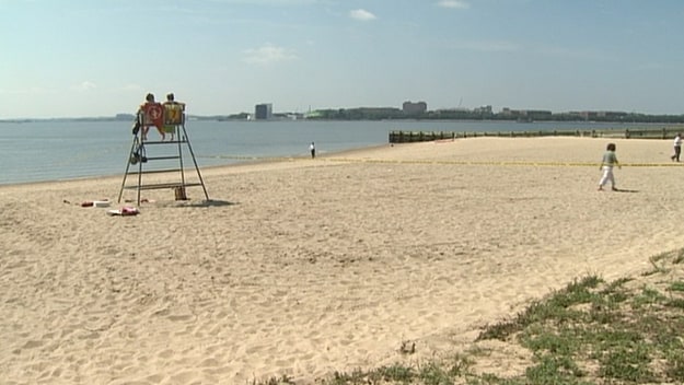 Building Photo - 393 W Broadway