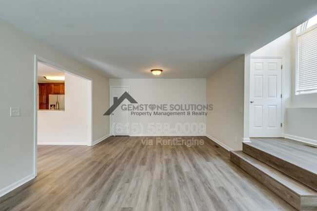 Building Photo - 5918 Stone Brook Dr