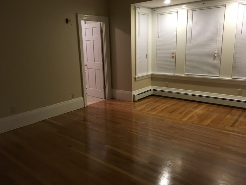 Master Bedroom - 206 Adams St