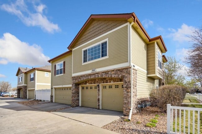 Building Photo - 5014 Brookfield Dr