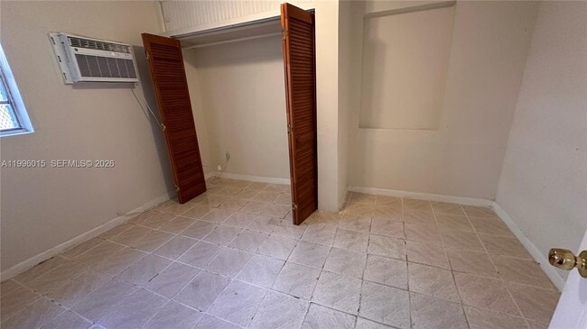 Building Photo - 6345 N Miami Ave